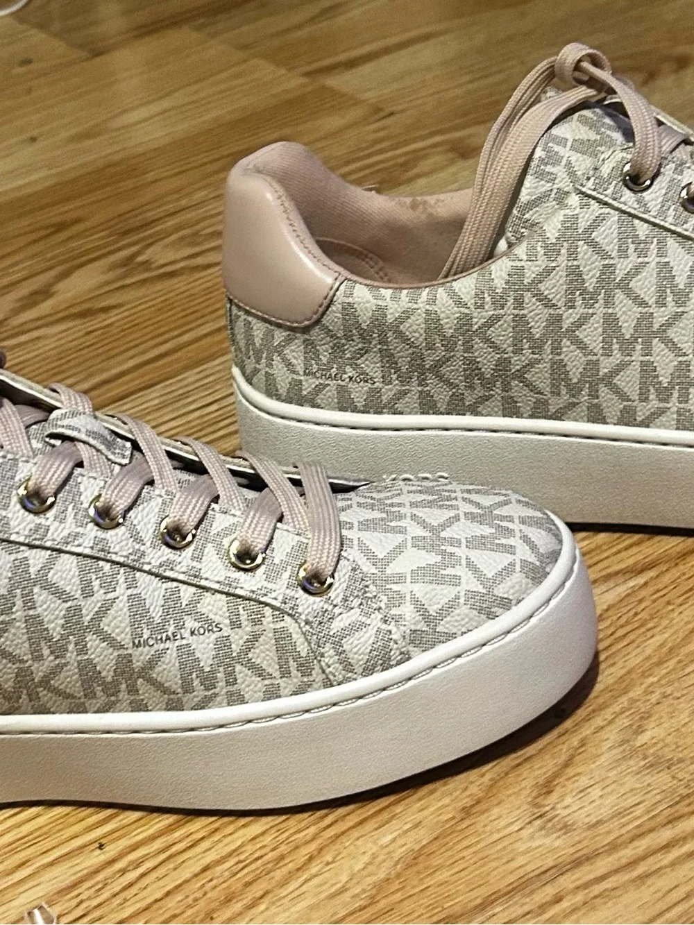 Michael Kors Poppy Mini MK Logo Sneakers Powder Blush Women’s Size 7